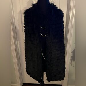 Madison Black Faux Fur Open Front Vest M